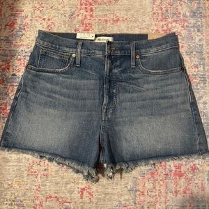Madewell The Perfect Short - fringed hem (Size 31)